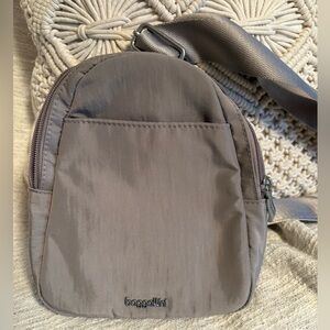 Baggallini double zip mini sling bag